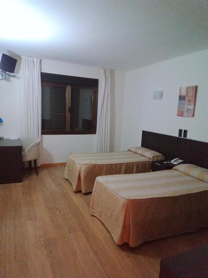 Hotel La Bodega La Almunia de Doña Godina Esterno foto